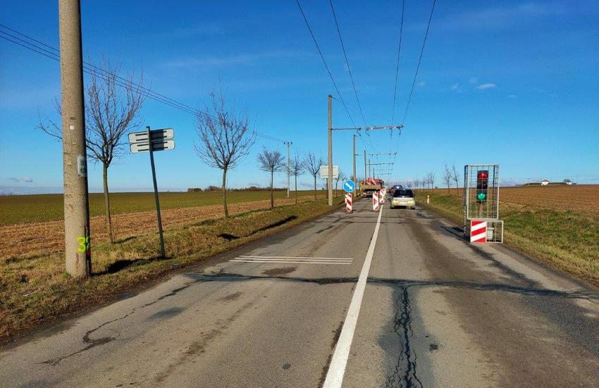 Začala výměna trolejového vedení I